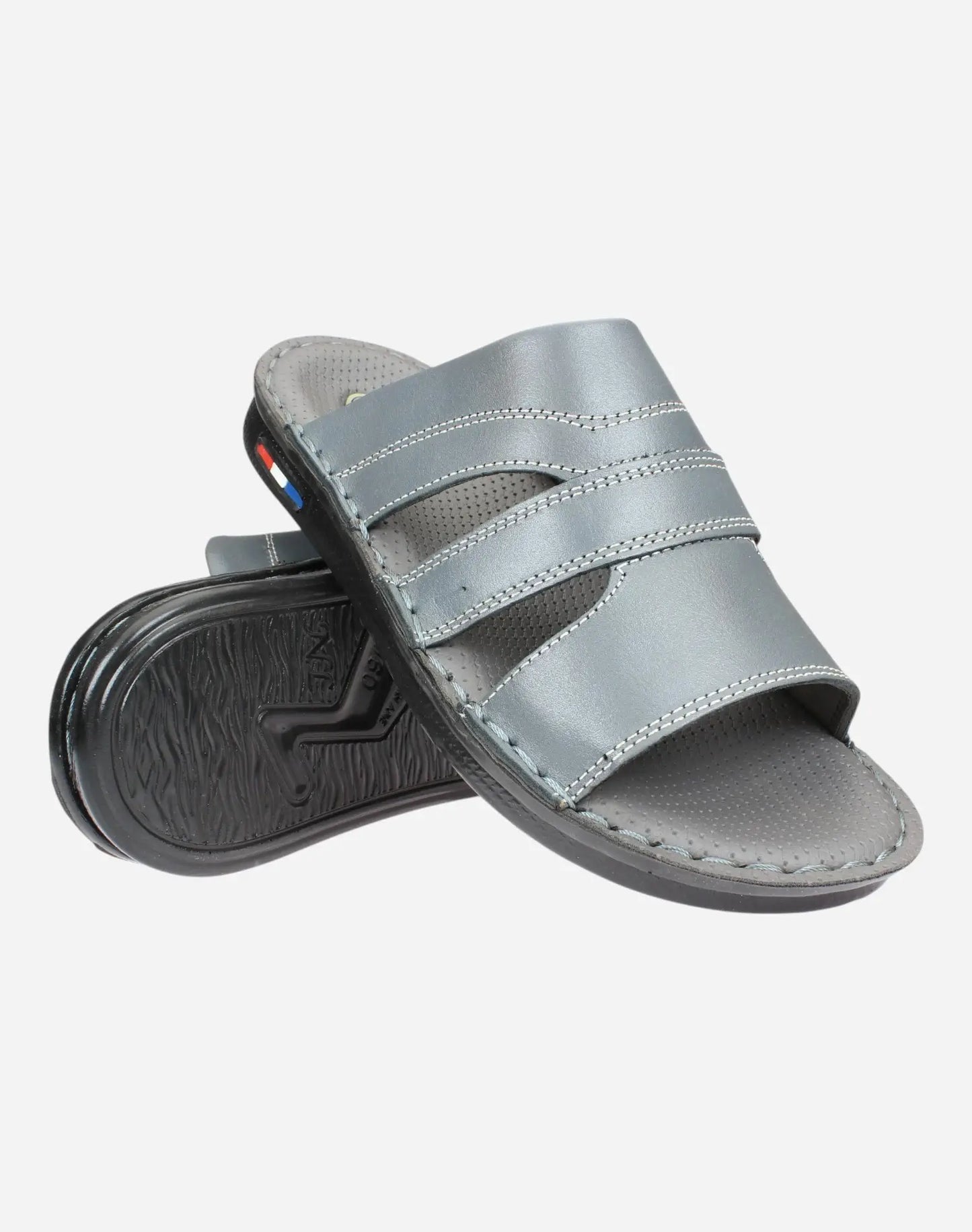 Men-Stylish-Medical-Slippers-Grey-Image-of-the-sole