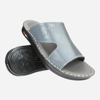 Men-medical-slippers-natural-leather-grey-Image-of-the-sole